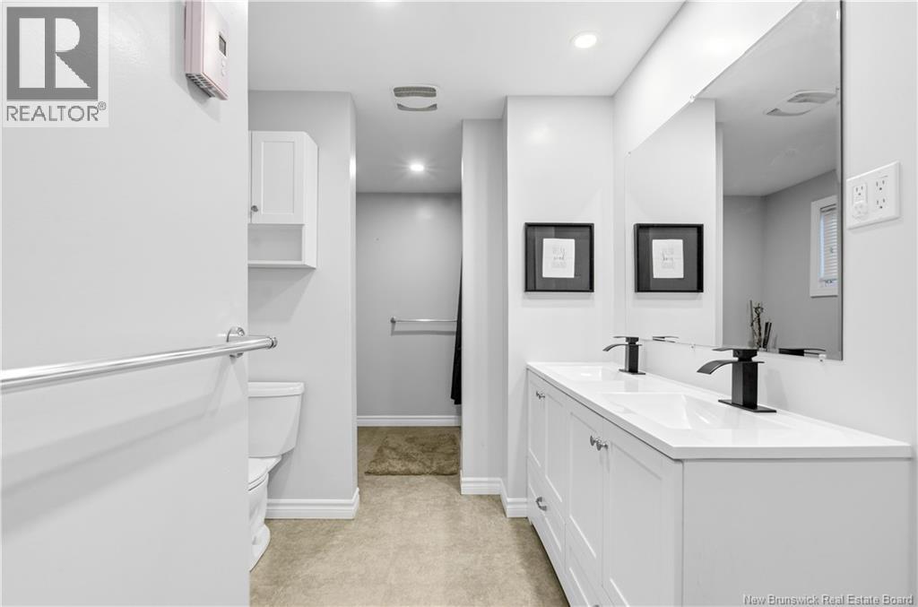 121 Phillips Drive - Image 24