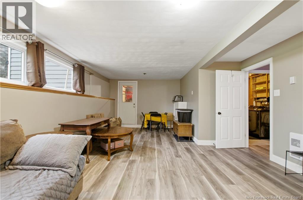121 Phillips Drive - 29