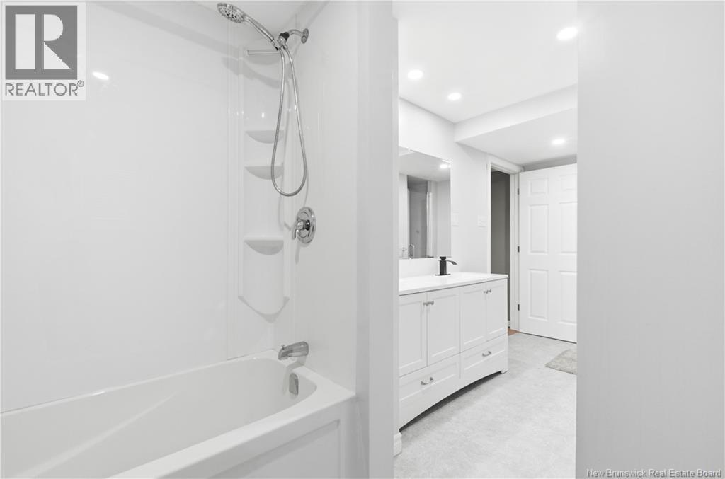 121 Phillips Drive - Image 25