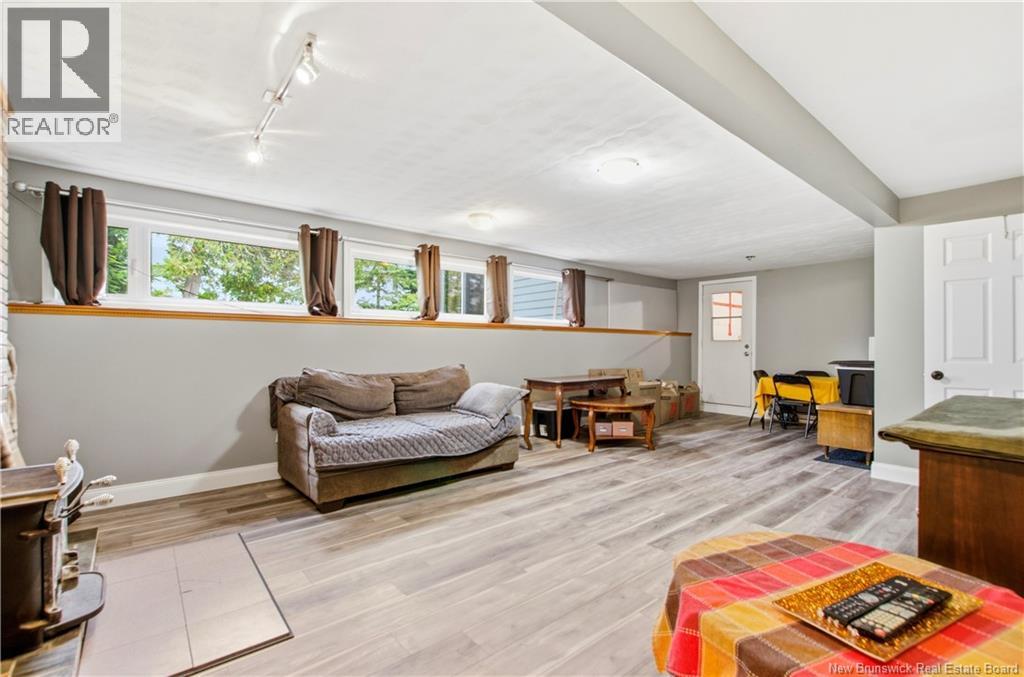 121 Phillips Drive - Image 30