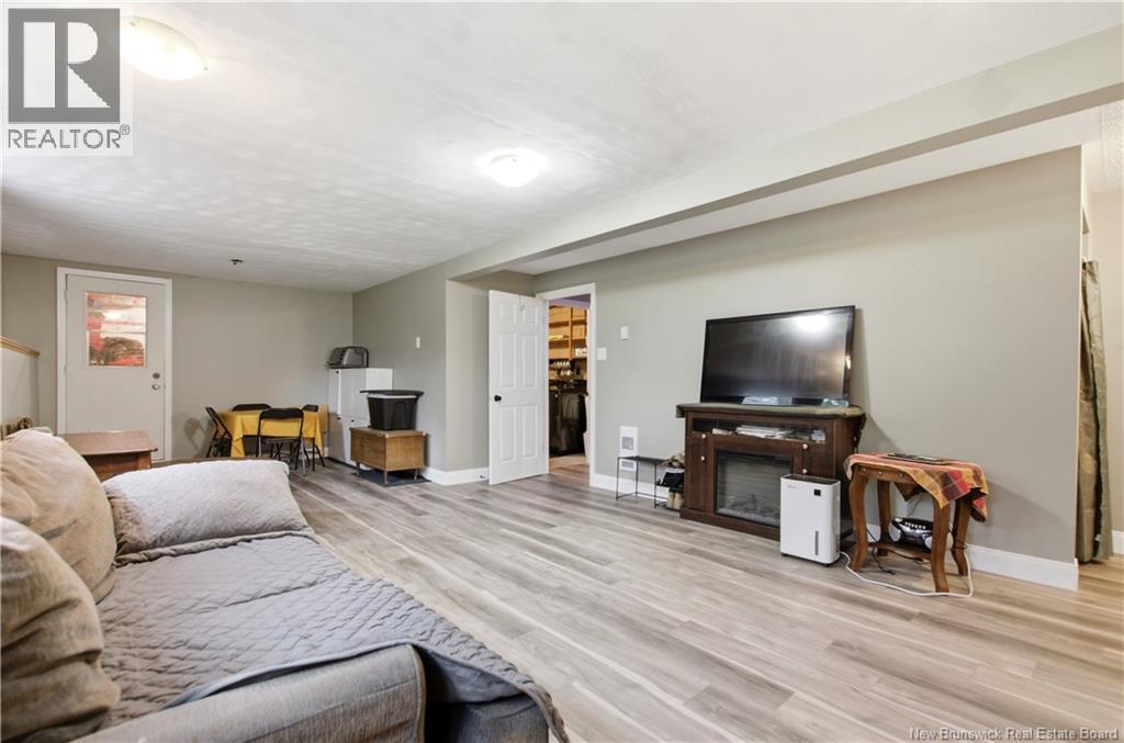 121 Phillips Drive - 31