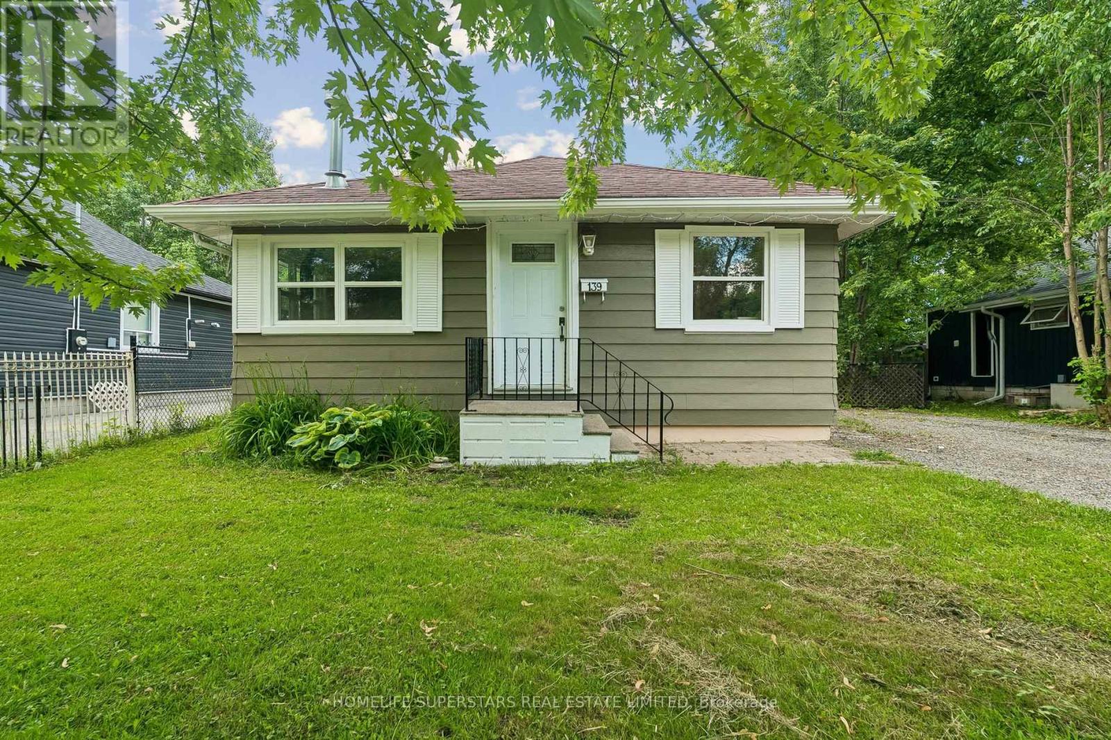 139 COOKS BAY DRIVE - 1