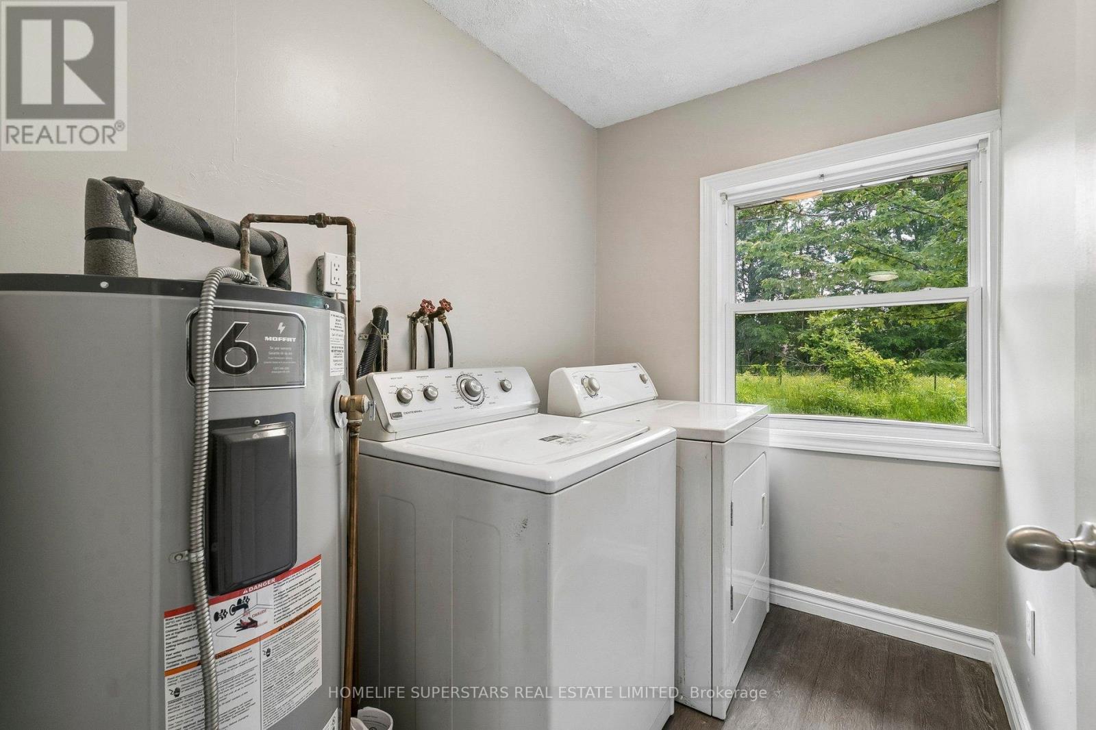 139 COOKS BAY DRIVE - Image 24