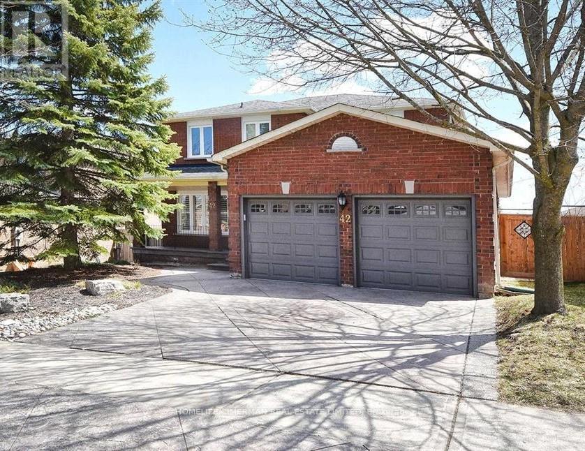 Listing photo of LOWER - 42 LENSMITH DRIVE