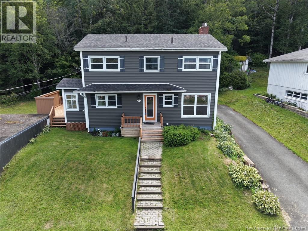 512 Riverview Street - 18