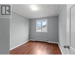 6 Riverview Avenue thumbnail 10