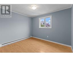 6 Riverview Avenue thumbnail 12