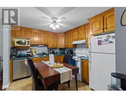 6 Riverview Avenue thumbnail 18