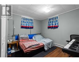 6 Riverview Avenue thumbnail 26