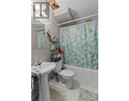 6 Riverview Avenue thumbnail 28