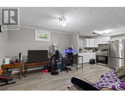 6 Riverview Avenue thumbnail 29