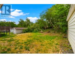 6 Riverview Avenue thumbnail 31