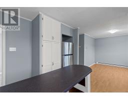 6 Riverview Avenue thumbnail 5