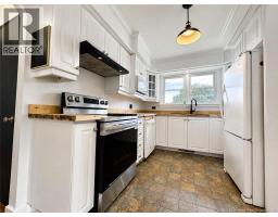 Sunroom - 512 Riverview Street, Dalhousie, NB E8C2K7 Photo 6