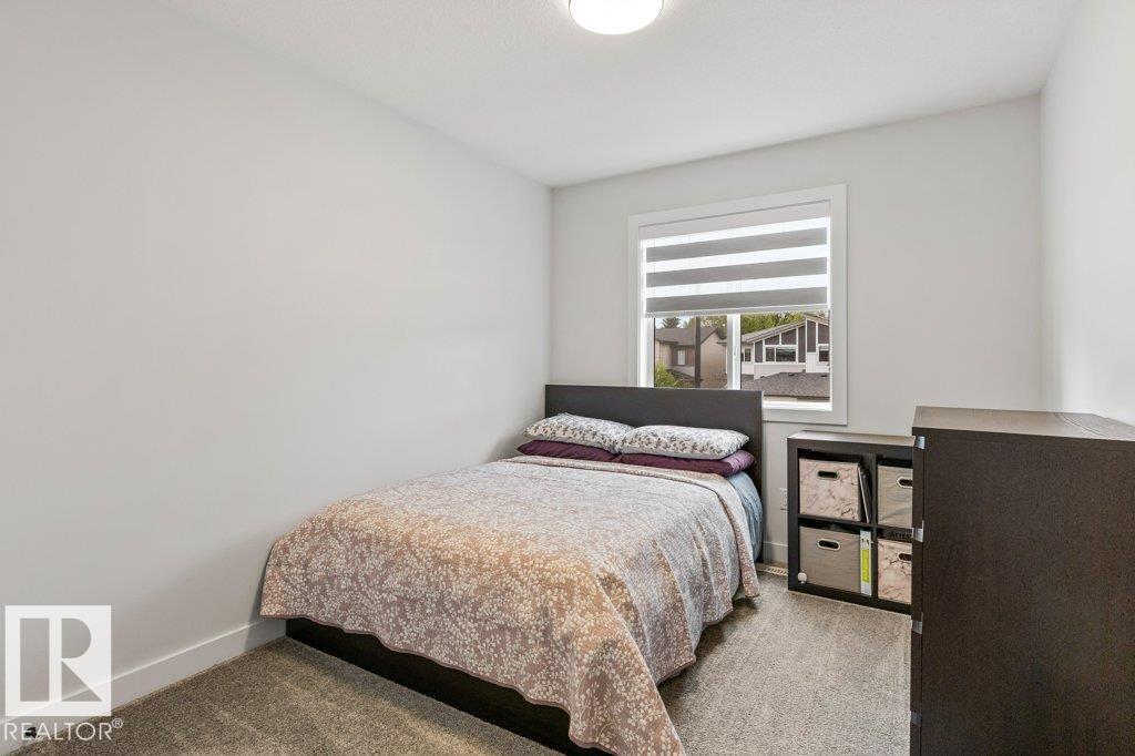 79 ROYAL ST - Image 30