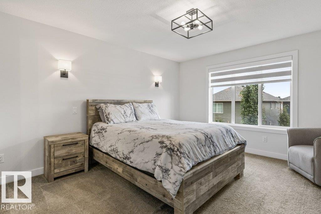 79 ROYAL ST - Image 35