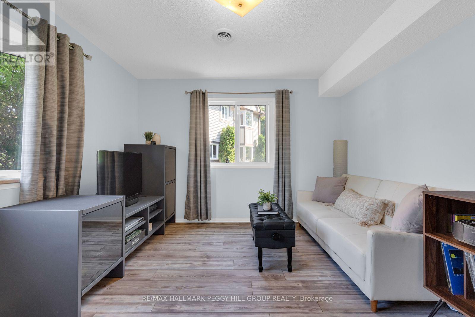 #28 11 LAGUNA PARKWAY - Image 11