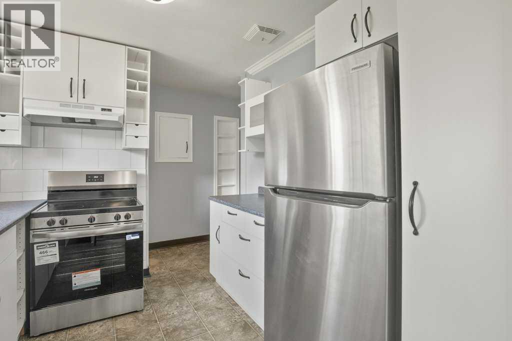 5330 42A Avenue - Image 8