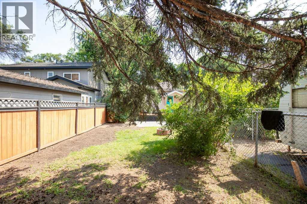 5330 42A Avenue - Image 36