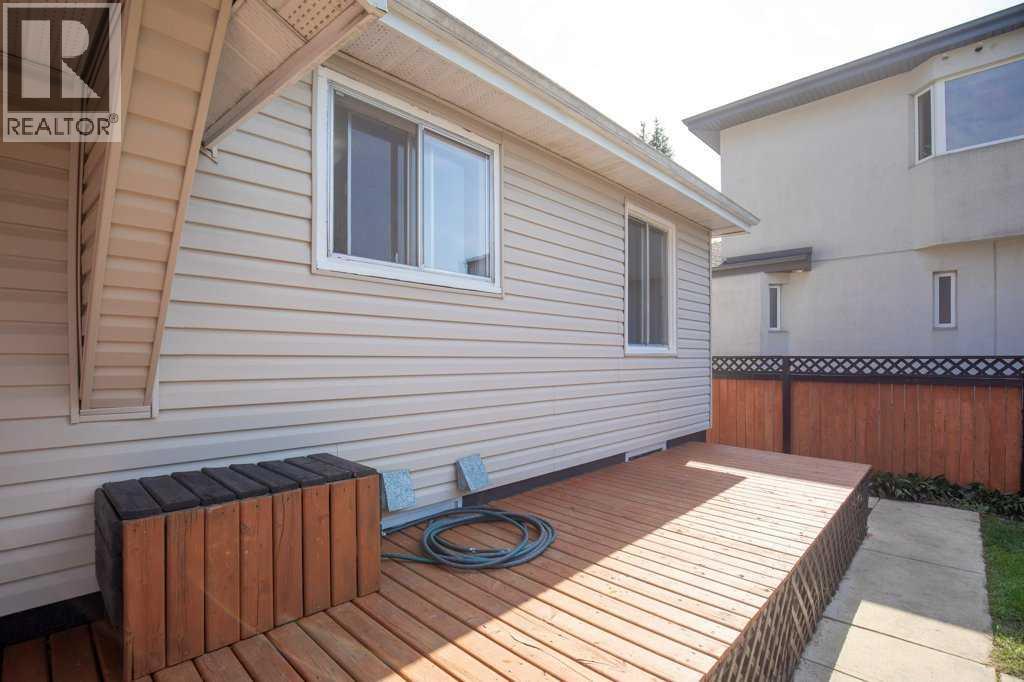 5330 42A Avenue - 39