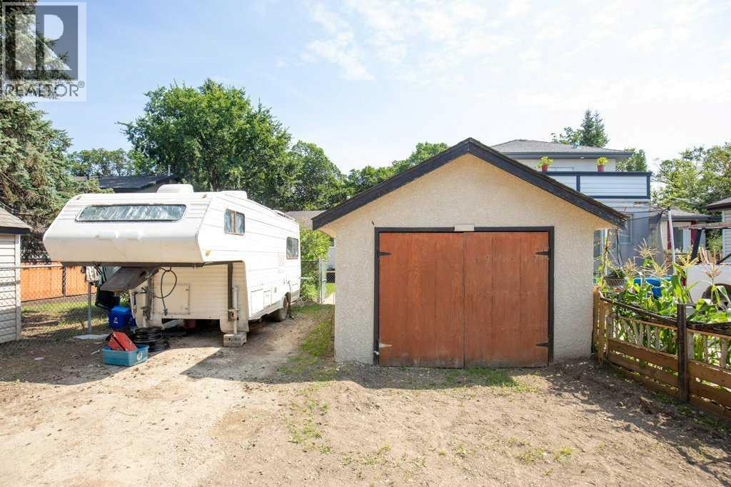 5330 42A Avenue - Image 43