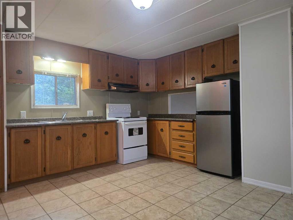 305, 72133 Range Road 11 - 2