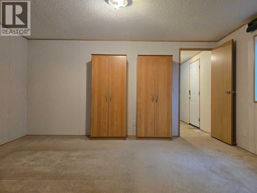 302, 72133 Range Road 11 - 5