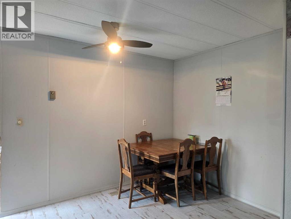 304, 72133 Range Road 11 - 6