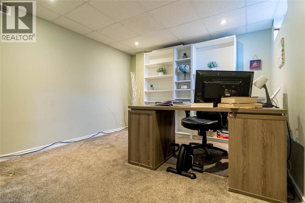 111 LARCH Street - 40