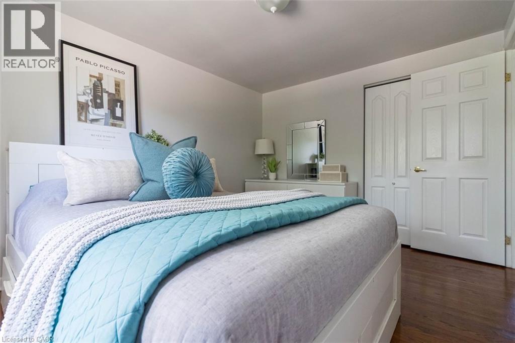 111 LARCH Street - Image 31
