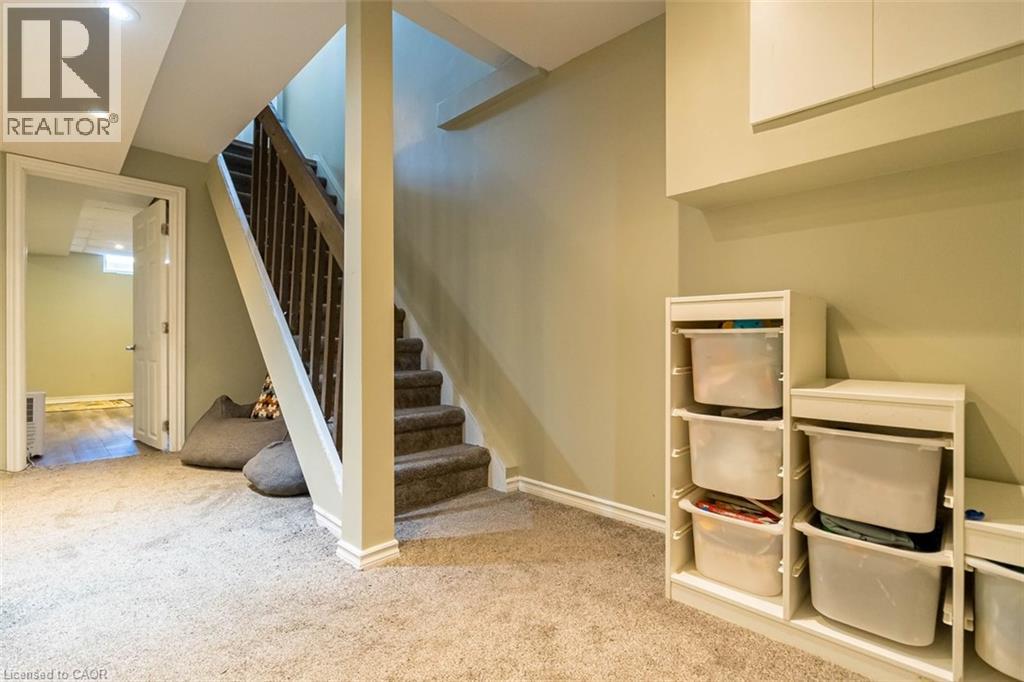 111 LARCH Street - 36