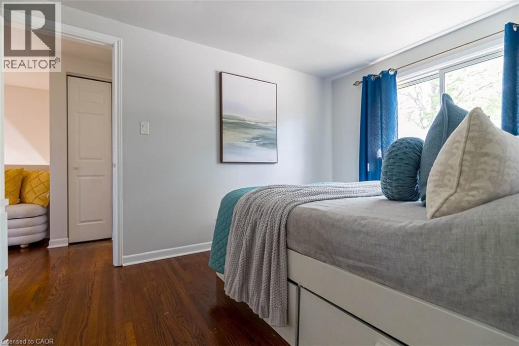 111 LARCH Street - 30