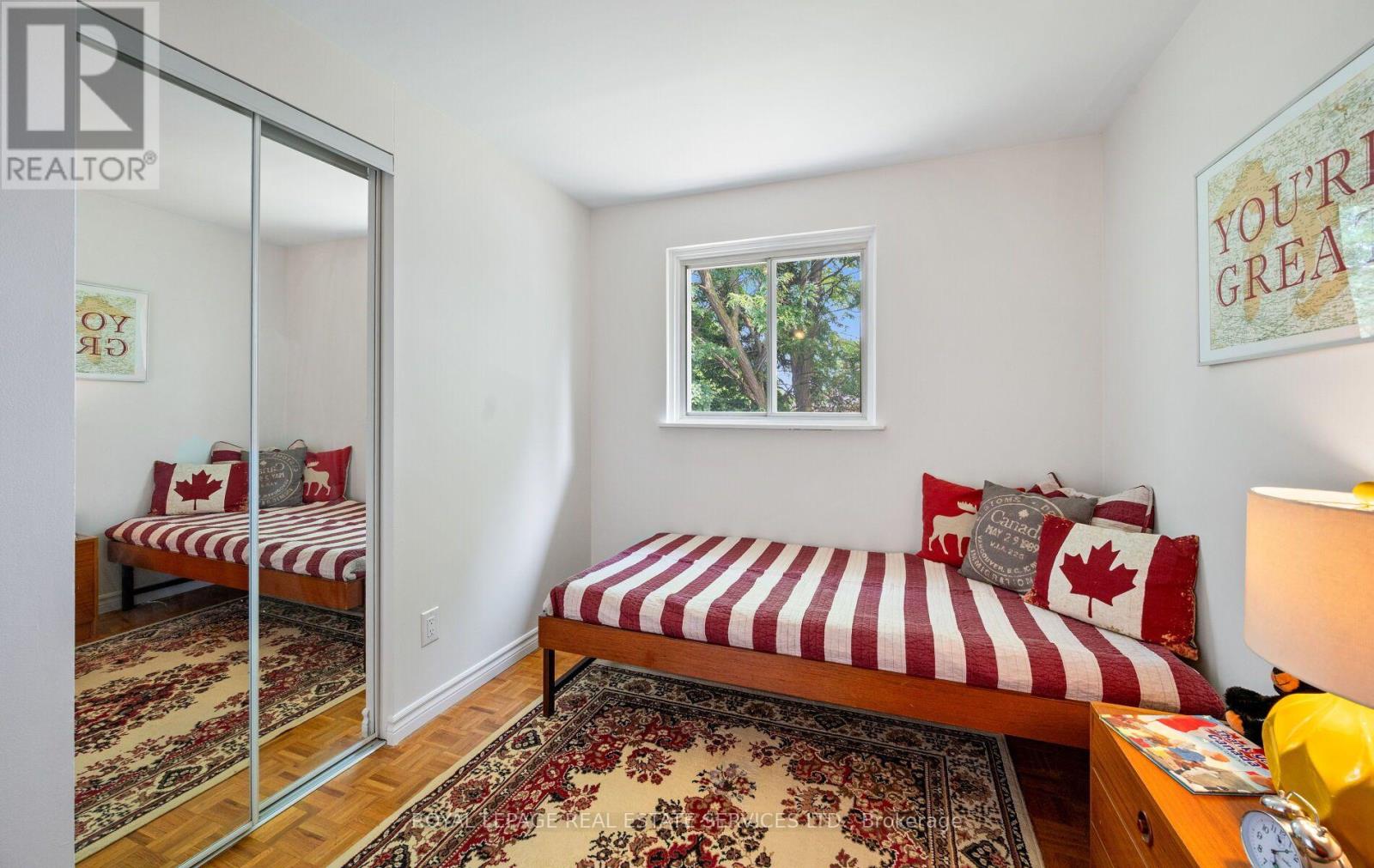 20 GLENGROVE COURT - 31