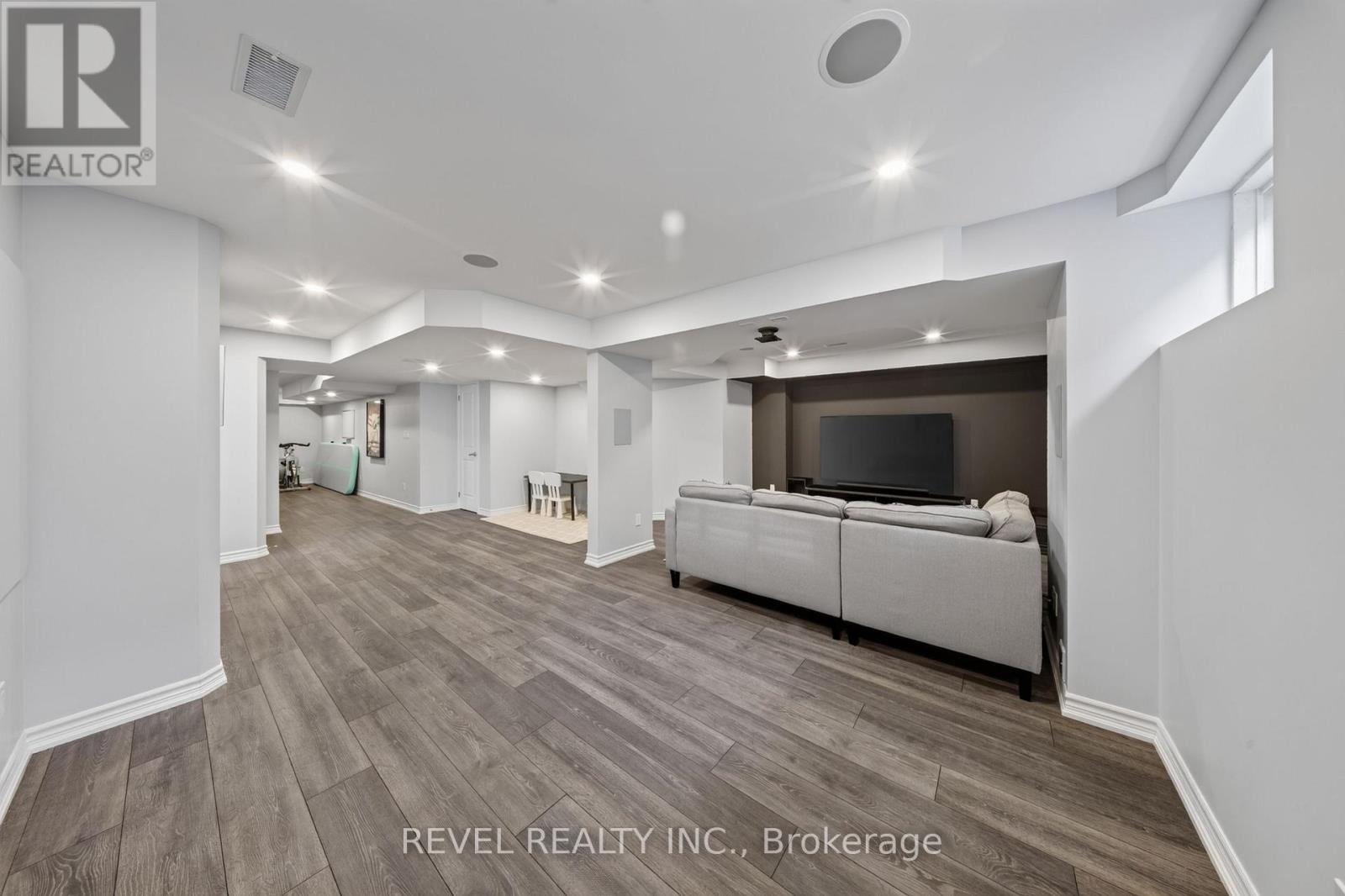 455 RAMSEY PLACE - Image 29
