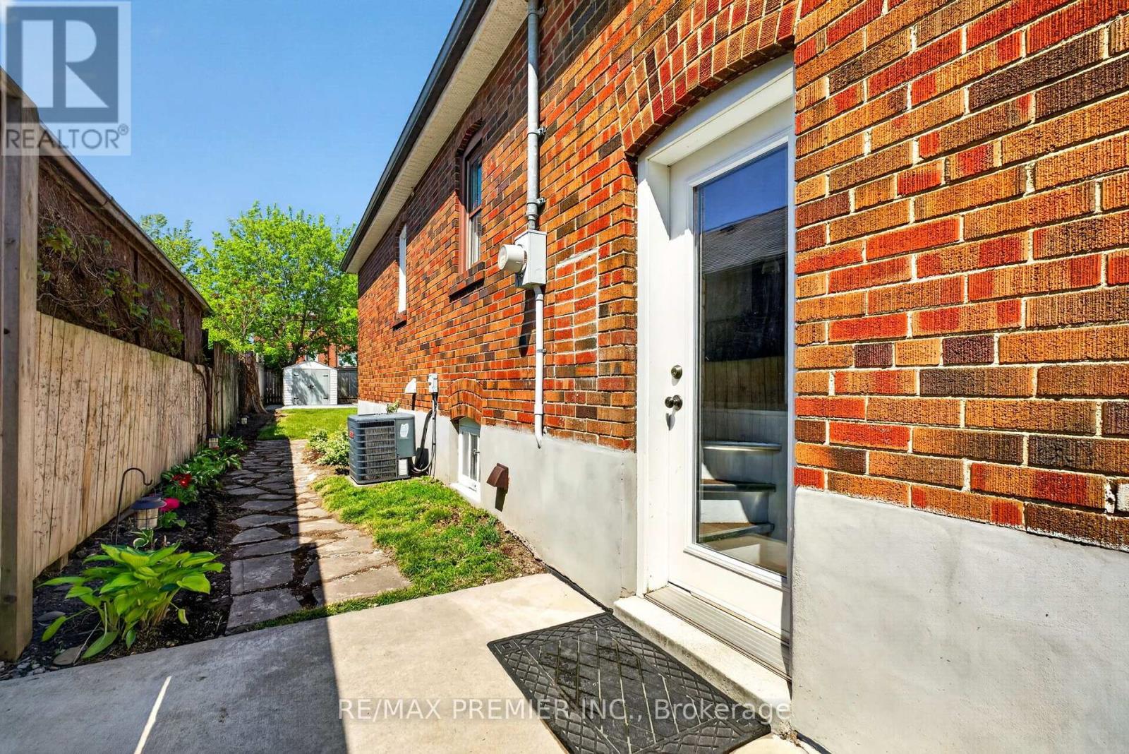 154 FIFTH STREET - Image 32