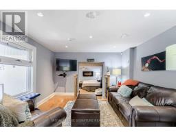 Primary Bedroom - 23 Abbs Street, Toronto, ON M6K1M5 Photo 7