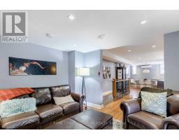 Living room - 23 Abbs Street, Toronto, ON M6K1M5 Photo 8