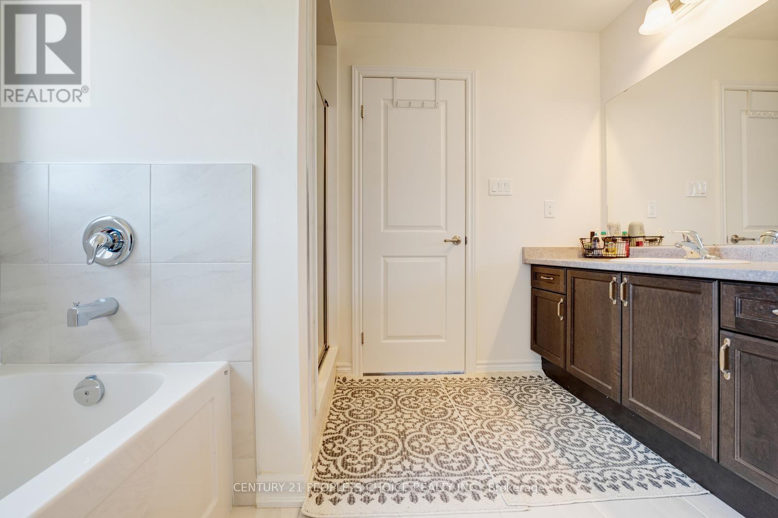 8 INGALLS AVENUE - 25