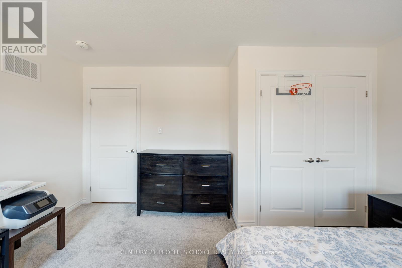 8 INGALLS AVENUE - Image 35