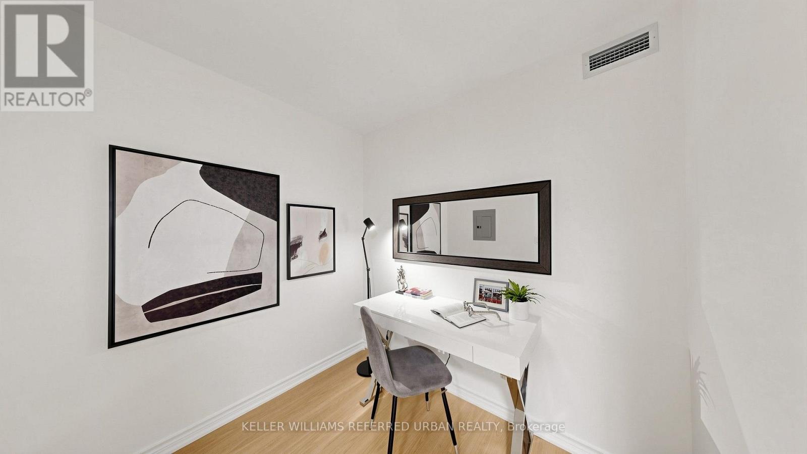#2205 761 BAY STREET - 11