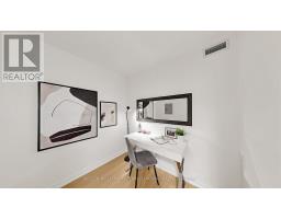 2205 - 761 Bay Street, Toronto, ON M5G2R2 Photo 11