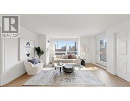 2205 - 761 Bay Street, Toronto, ON M5G2R2 Photo 10