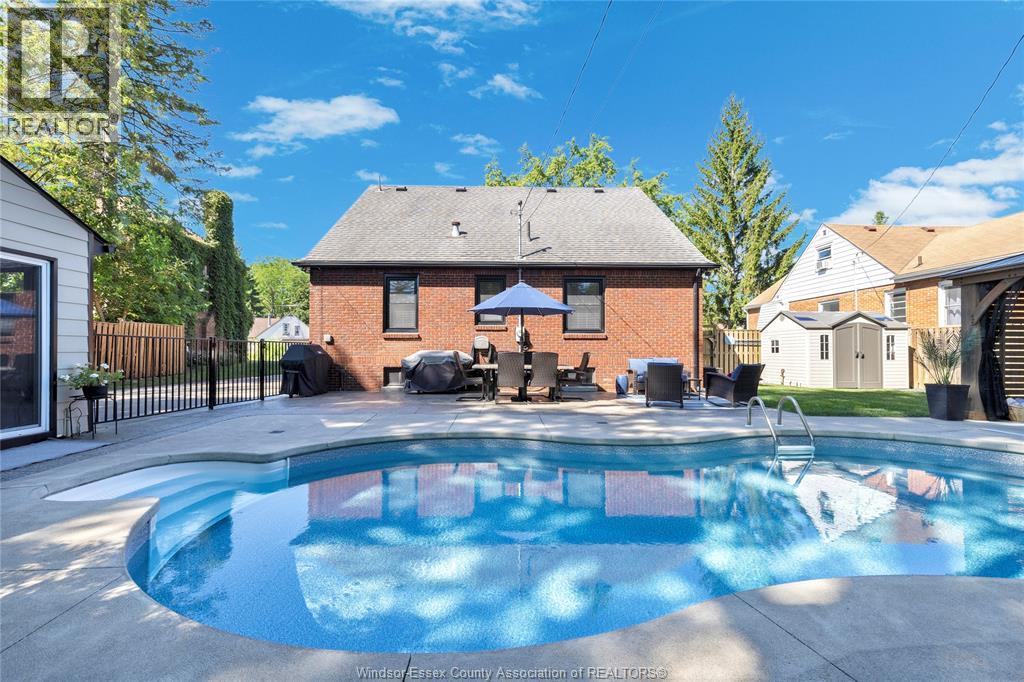 876 BELLE ISLE VIEW BOULEVARD - 36