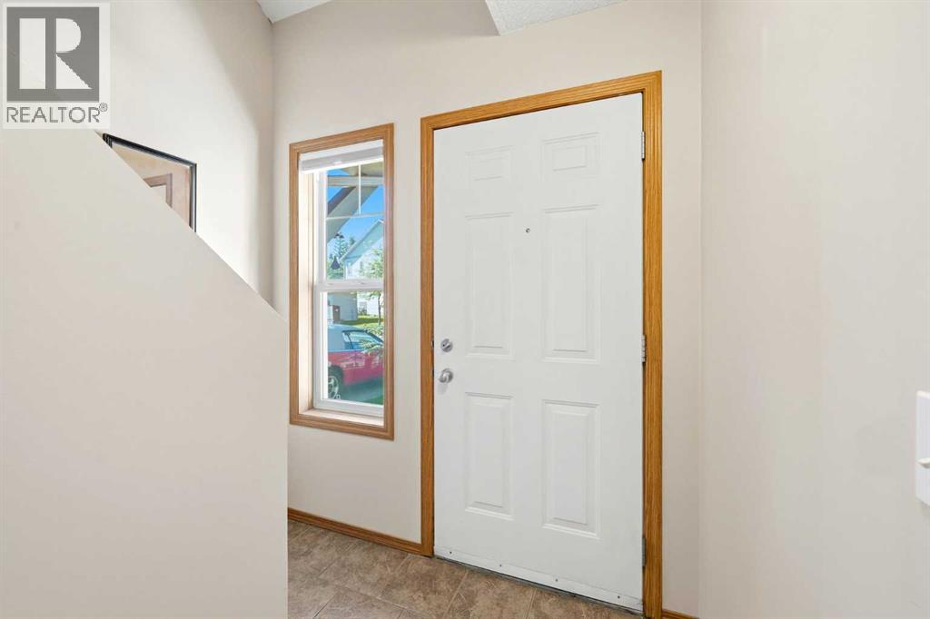 96 Eversyde Court SW - Image 3