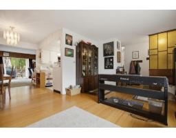 13022 101 Avenue, Surrey, BC V3T1L1 Photo 11