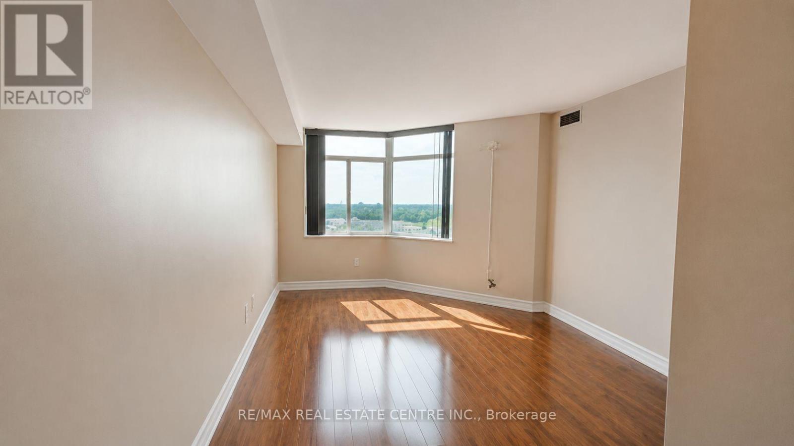 #1515 300 WEBB DRIVE - Image 26