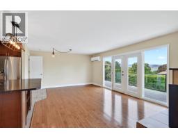 Living room - 328 Mcgill Road, Kamloops, BC V2C1M1 Photo 9