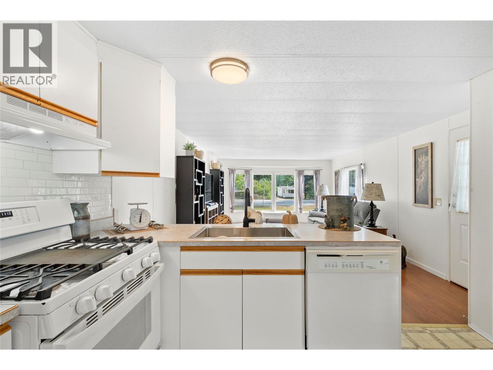 #1 1361 30 Street SE - 17