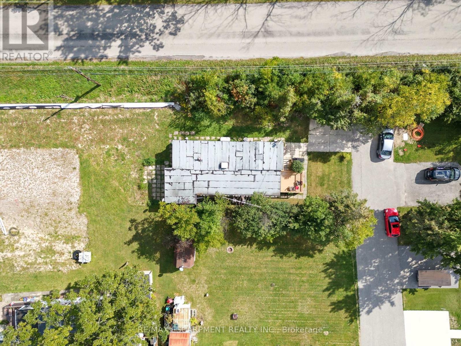 7 SUNVALLEY - 1429 SHEFFIELD ROAD - 14