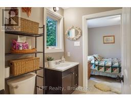 454 Highway 6, South Bruce Peninsula, ON N0H2T0 Photo 21